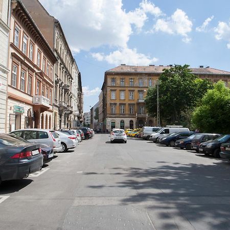 Carolyn Apartman In The Old City Budapeste Exterior foto