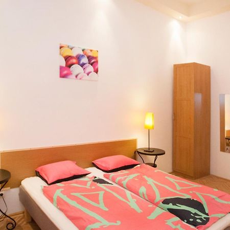 Carolyn Apartman In The Old City Budapeste Exterior foto